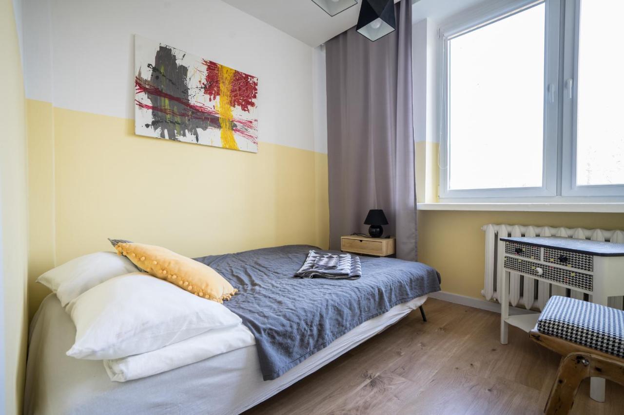 Sloneczny I Cichy Apartament Przy Starym Miescie Varsó Kültér fotó